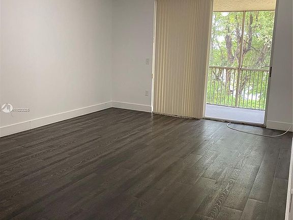3rd image of 8323 Lake Dr APT 306