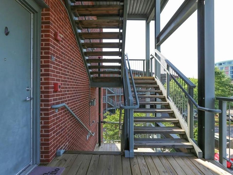 1st image of 443 Saint Pauls Blvd #5A