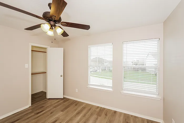 1848 Village Park Trl — Photo 14