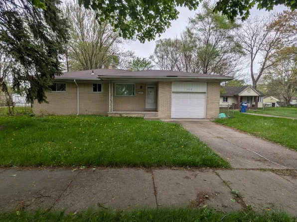 3715 Poplar Ave, Warren, MI 48091