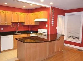 18 Vine St, Lexington, MA 02420