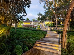 109 S River Rd, Sewalls Point, FL 34996