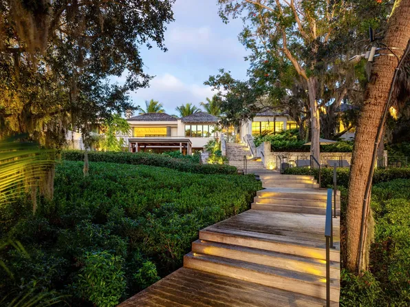 109 S River Road, Sewalls Point, FL 34996