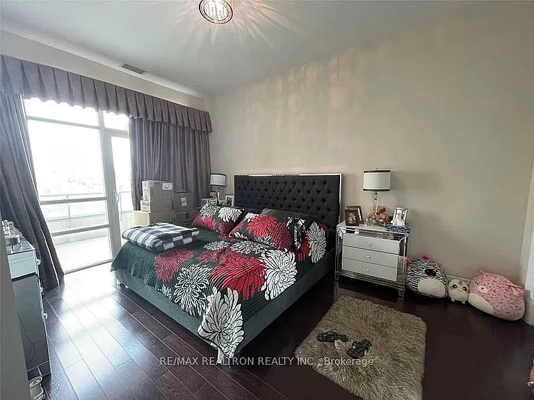 10 Bloorview Pl #1512 — Photo 17
