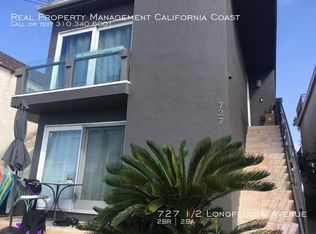 727 1/2 Longfellow Ave, Hermosa Beach, CA 90254