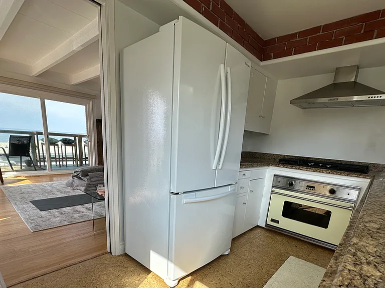 Full size French door fridge.