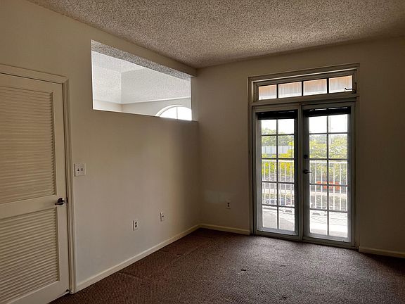 4th image of 1280 S Alhambra Cir APT 1415