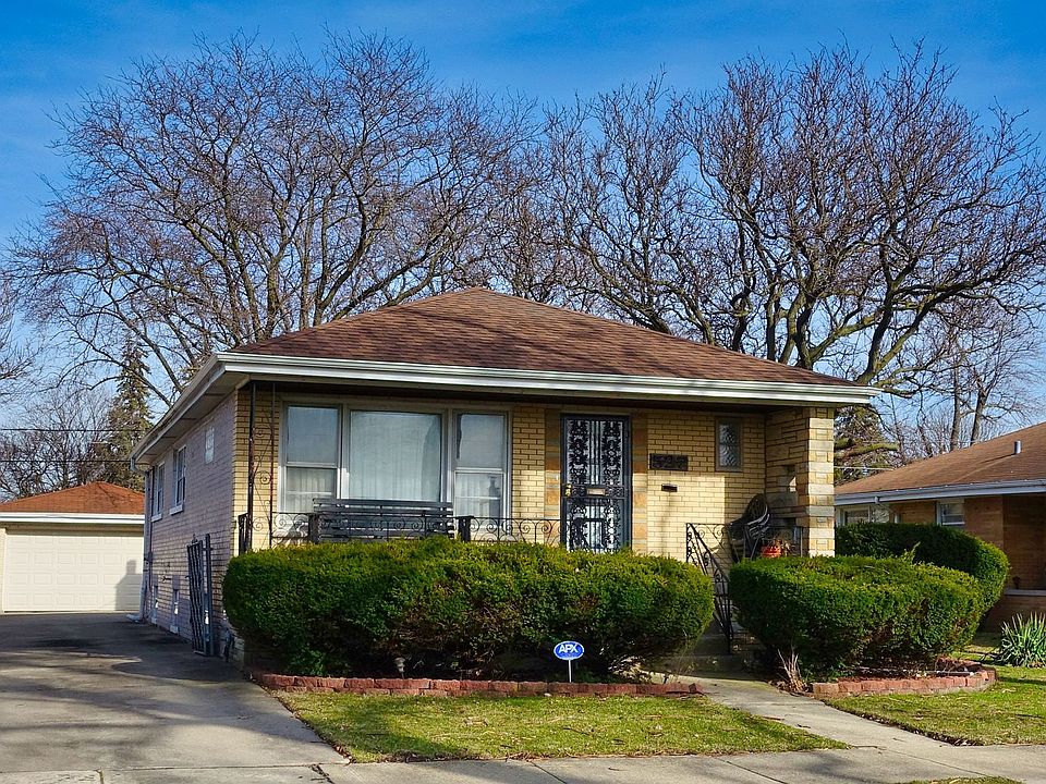 2nd image of 527 Morris Ave