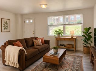 317-391 S Broad St #F78a2a950, Lancaster, PA 17602