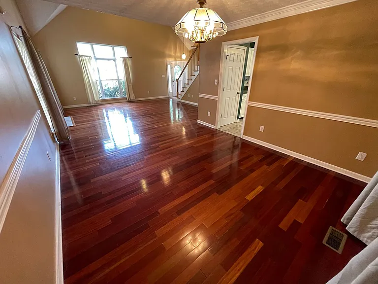 3914 Stone Hollow Dr — Photo 9