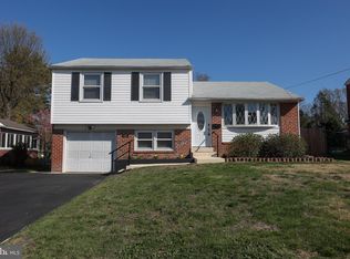 433 Melvin Dr, Brookhaven, PA 19015