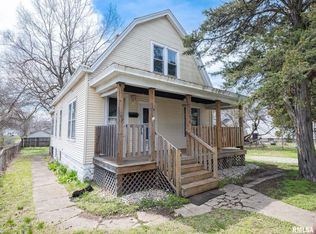 2504 W Latrobe St, Peoria, IL