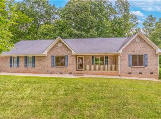 7099 Destiny Jo Rd, Pleasant Garden, NC 27313