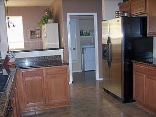 3rd image of 3004 San Sebastian St
