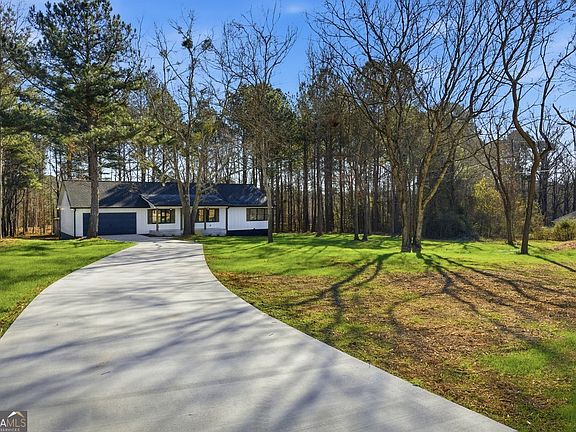 4th image of 930 Wynn Rd