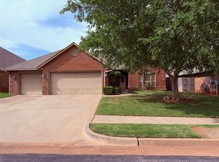 1709 Ada Sage Ln, Edmond, OK 73003