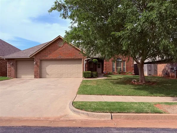 1709 Ada Sage Ln, Edmond, OK 73003