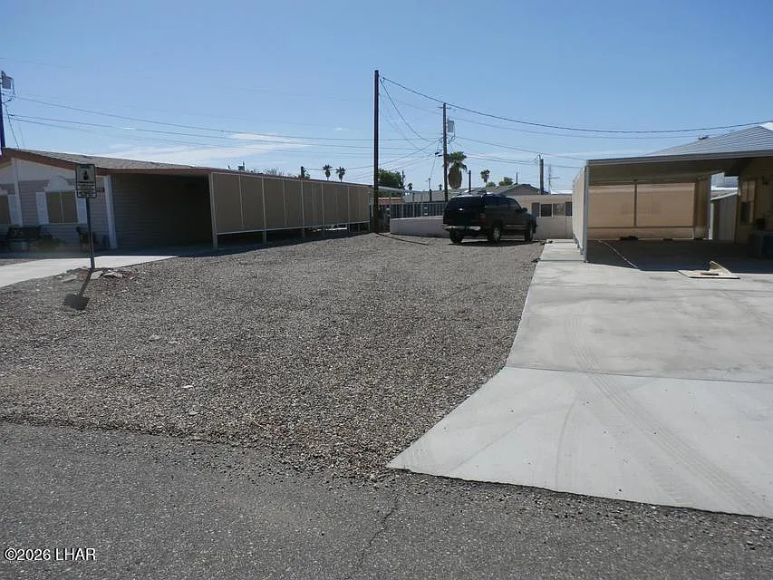2 bed, 2.0 bath, 1311 sqft, $1,600 — Photo 3