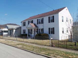 434 18th St #4, Dunbar, WV 25064