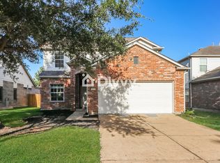 826 Butterfly Ln, Rosenberg, TX 77469