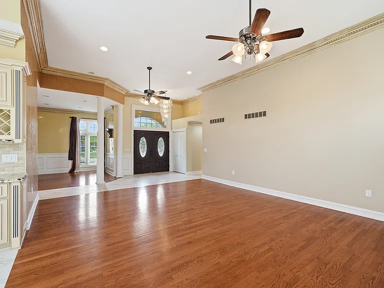 13697 Silent Woods Dr — Photo 5