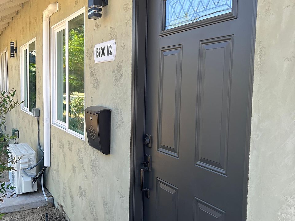 1st image of 15700 1/2 Marilla St