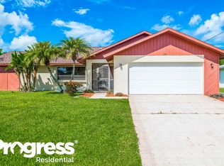 504 SE 17th Pl, Cape Coral, FL 33990