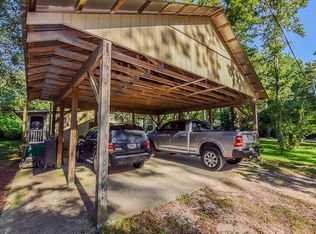 108 Tubbs Ln, Freeport, FL 32439