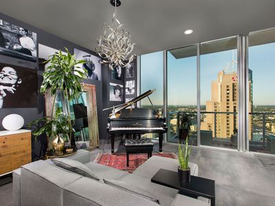 610 E Market St Unit 2804, San Antonio, TX, 78205