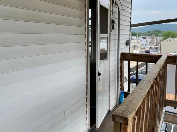 201 Center Ave #3, Schuylkill Haven, PA 17972