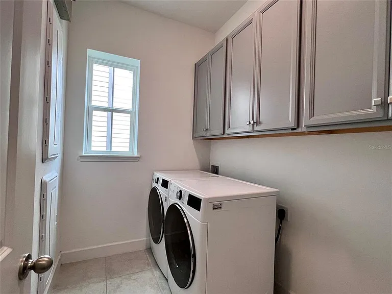 7002 Arnoldson St — Photo 27