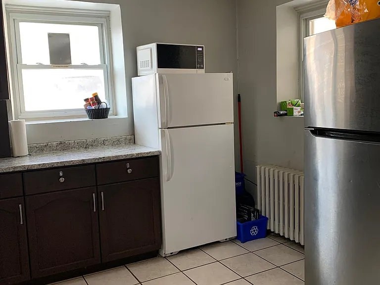 9 Waterloo Ave #1 — Photo 4