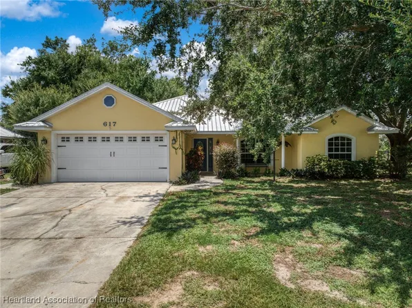 617 Star Fruit Ave, Lake Placid, FL 33852