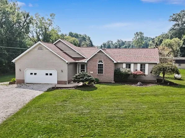 2144 Berry Rd, Lucas, OH 44843