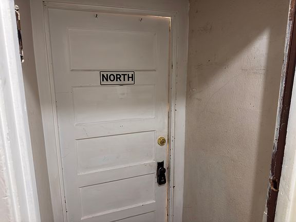 4th image of 230 N Charlotte St