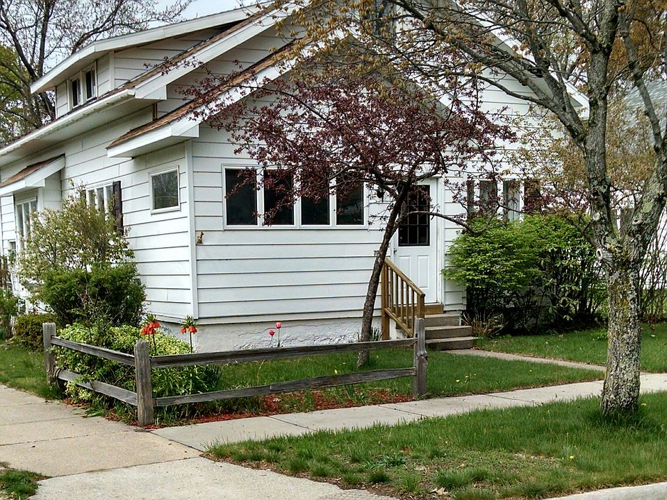 1st image of 701 N Delia St