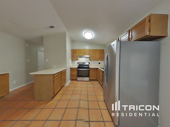5th image of 1953 Castillo Dr SW