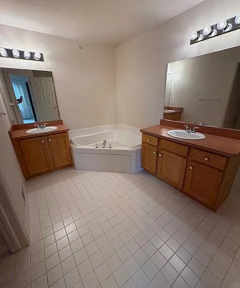 2784 Barclay Way — Photo 7