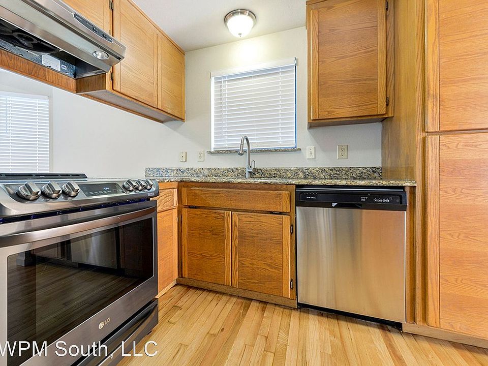 1st image of 5725 S 301st Ct