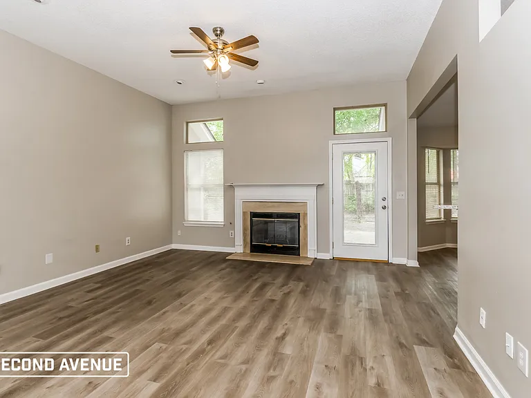 8544 Echoridge Ct — Photo 5