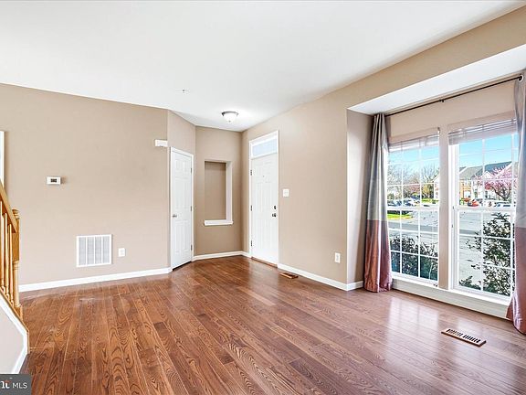 4th image of 6653 McGrath Pl