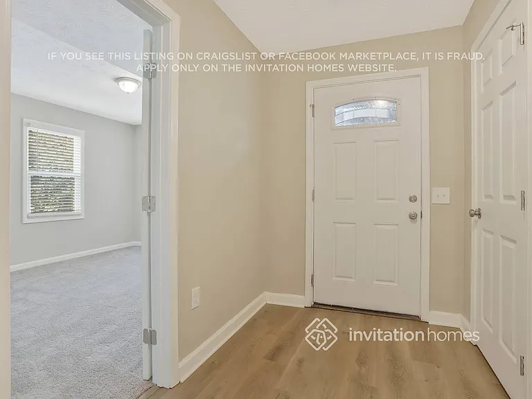 887 Old Farm Walk — Photo 20