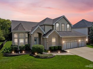 5320 Velvet Bent Ct, Naperville, IL 60564