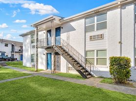 Casa Bella Apartments