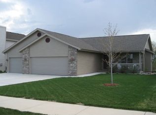 3913 Ambleside Dr, Madison, WI 53719