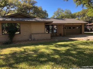 115 William Classen Dr, Hollywood Park, TX 78232