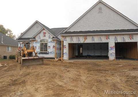 1st image of 20394 Lansbury Dr