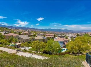 29652 Mammoth Ln, Canyon Country, CA 91387