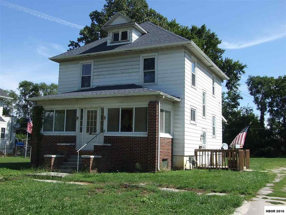 1st image of 654 N Poplar St