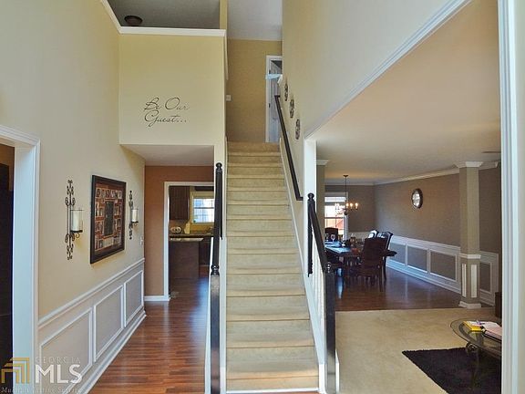 2nd image of 1525 Evergreen Hollow Ln
